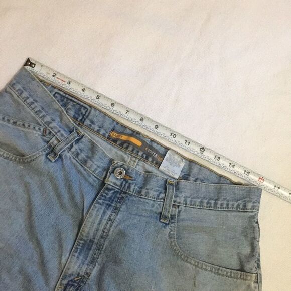 Vintage Levi’s Baggy Silver Tab HW  Booty Shorts - Picture 7 of 11